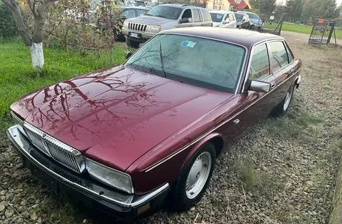 DAIMLER Inny 